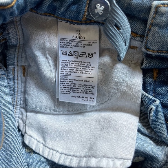 🌼 5/$25 Old Navy Daisy Embroidered Denim Shorts 5T Button Fly Distressed Hem - Picture 8 of 9